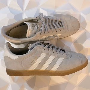 Adidas Sambas